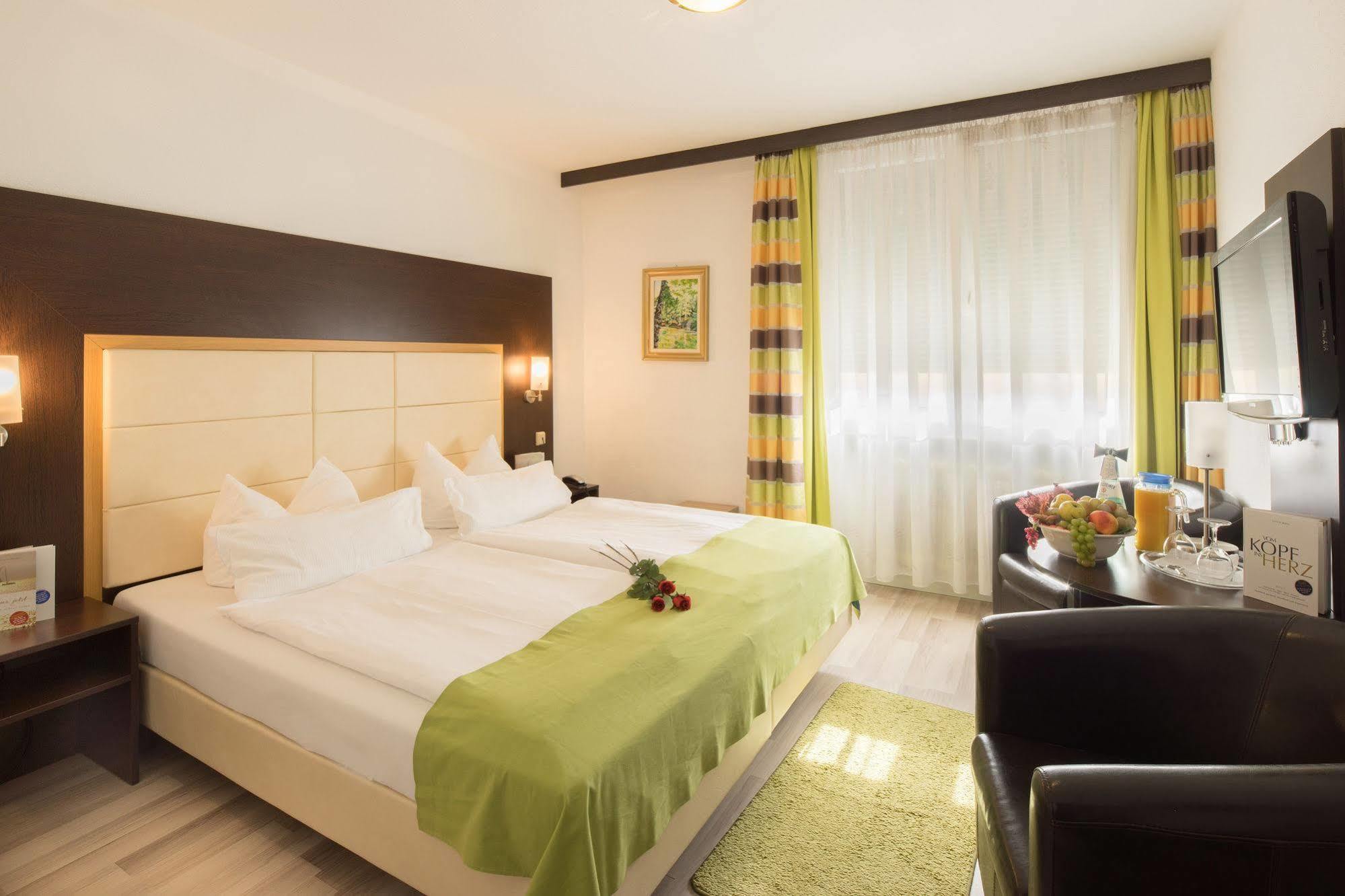 באד מרגנטהיים Central Boutique Hotel מראה חיצוני תמונה